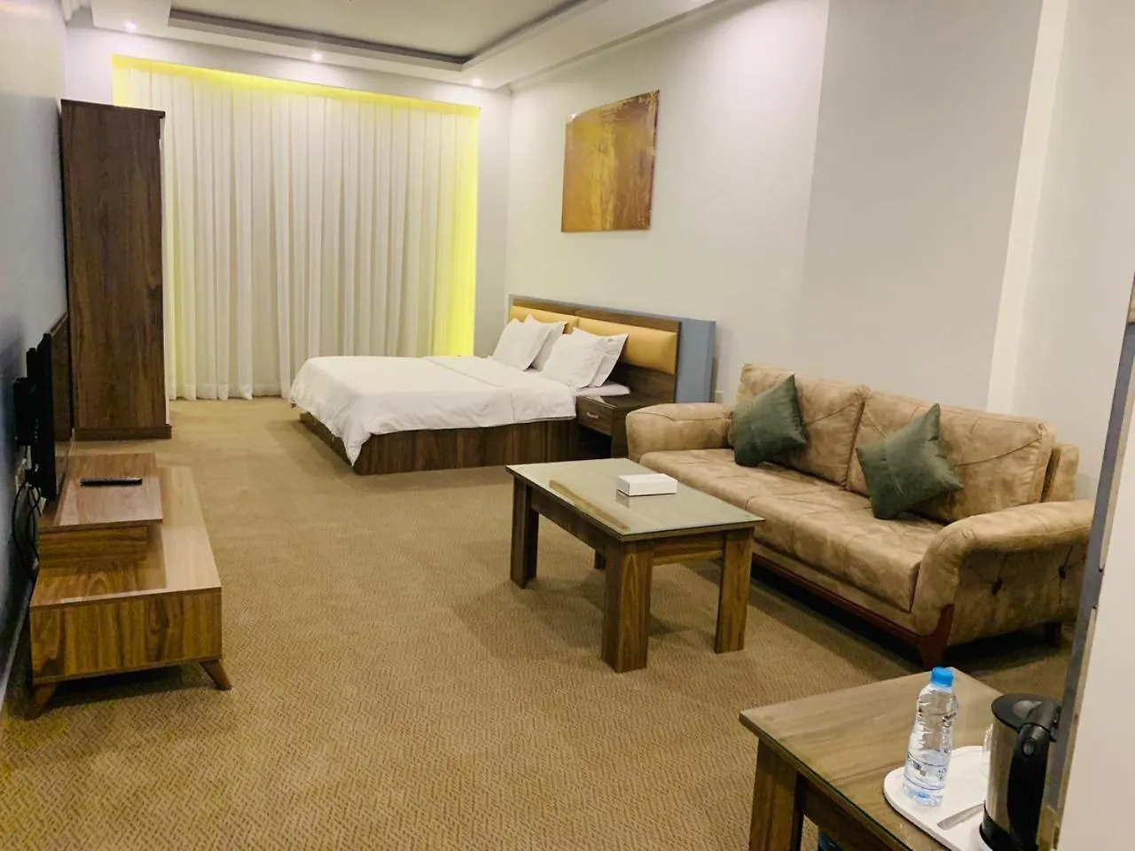 Platinum The First Hotel