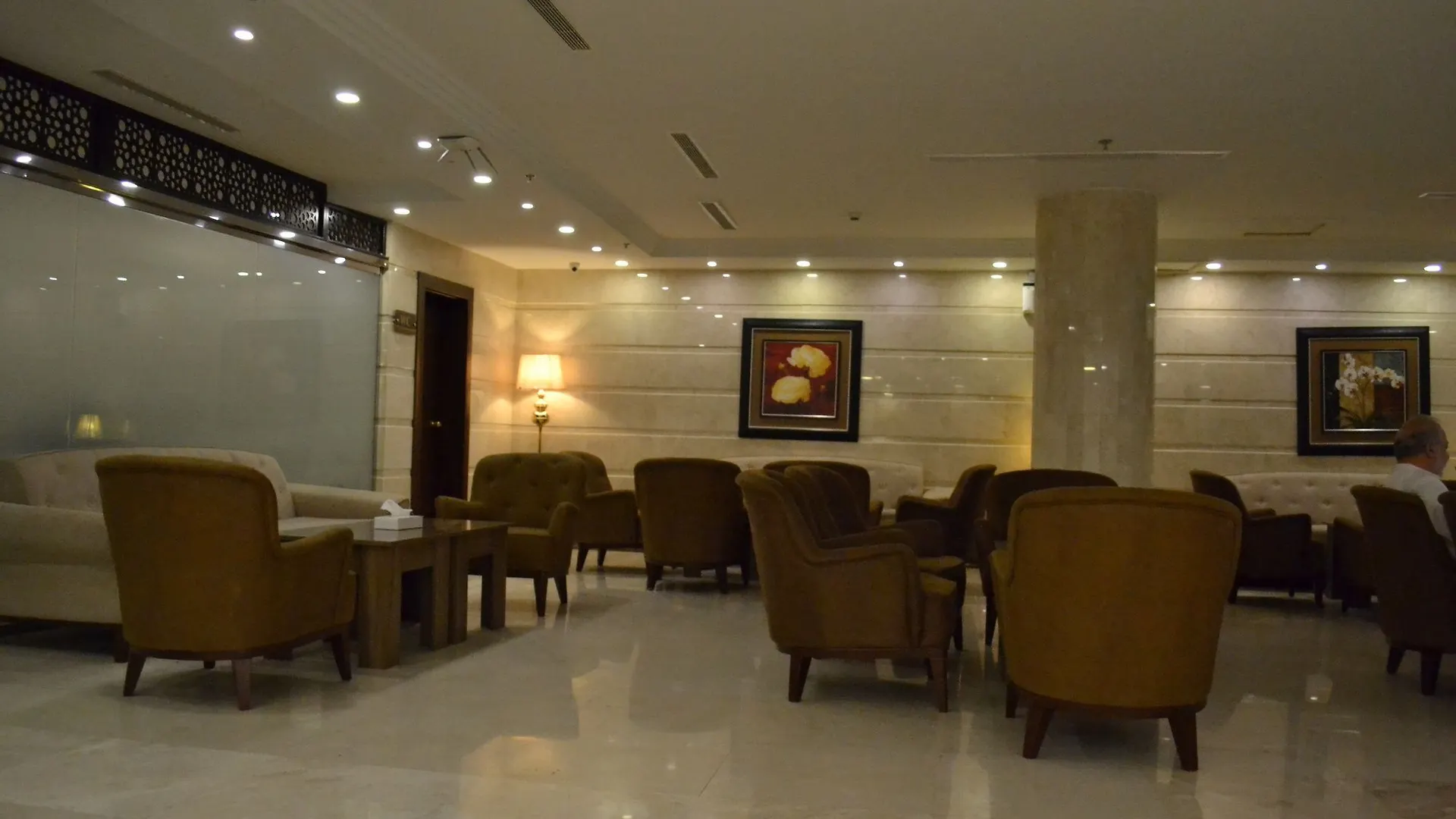 Hotel Platinum The First